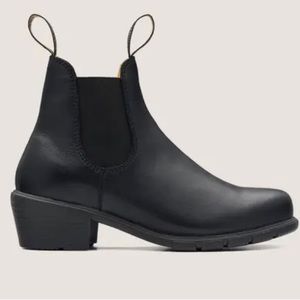 Blundstone - 1671 WOMEN'S Heeled Chelsea BOOTS - BLACK - Size 39 / US W 8.5